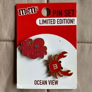 LIMITED EDITION M&M PIN SET